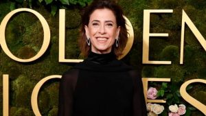 Fernanda Torres é premiada no Globo de Ouro na categoria de melhor atriz