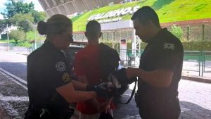 GCM de Valinhos apreende drogas e detém jovens no Terminal Rodoviário