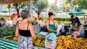 Feira do CACC funciona normalmente neste feriado de 9 de Julho